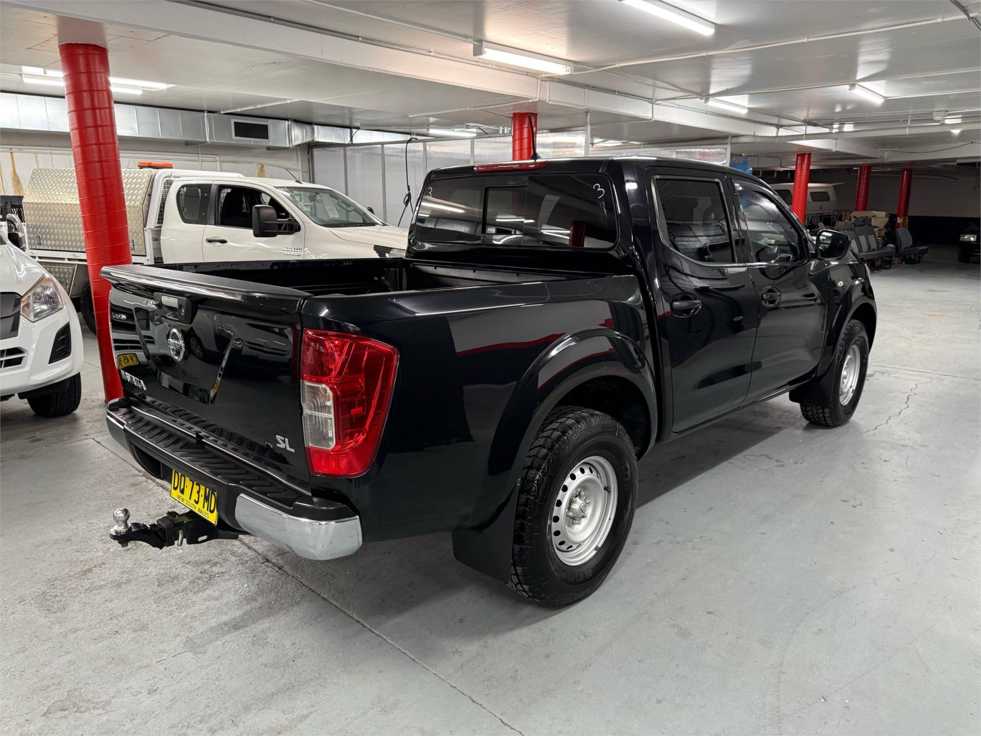 2017 NISSAN NAVARA - View 3