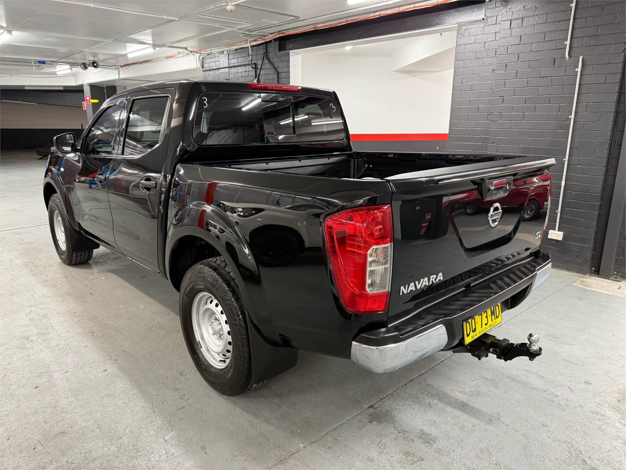 2017 NISSAN NAVARA - View 4