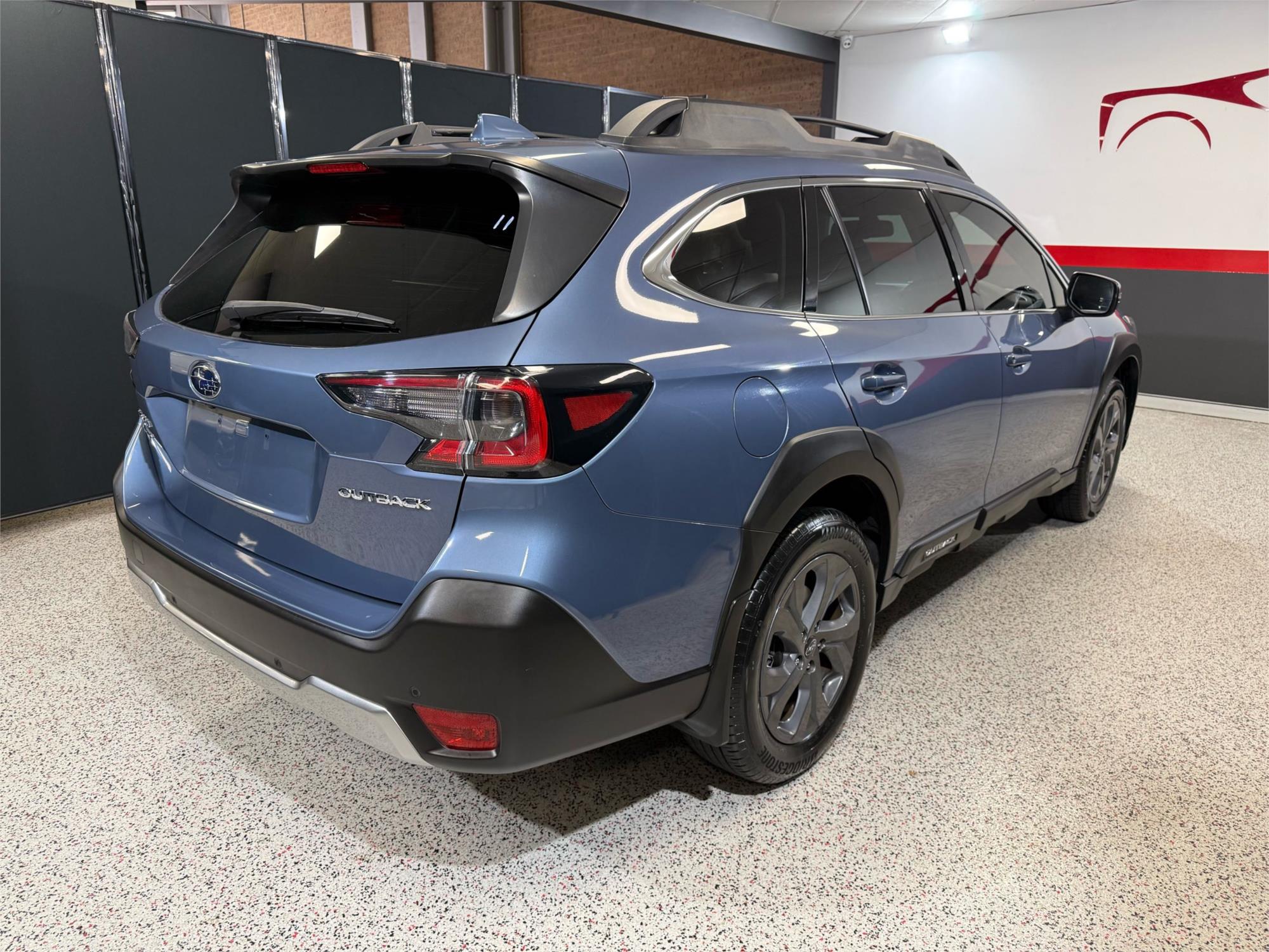 2022 SUBARU OUTBACK - View 3