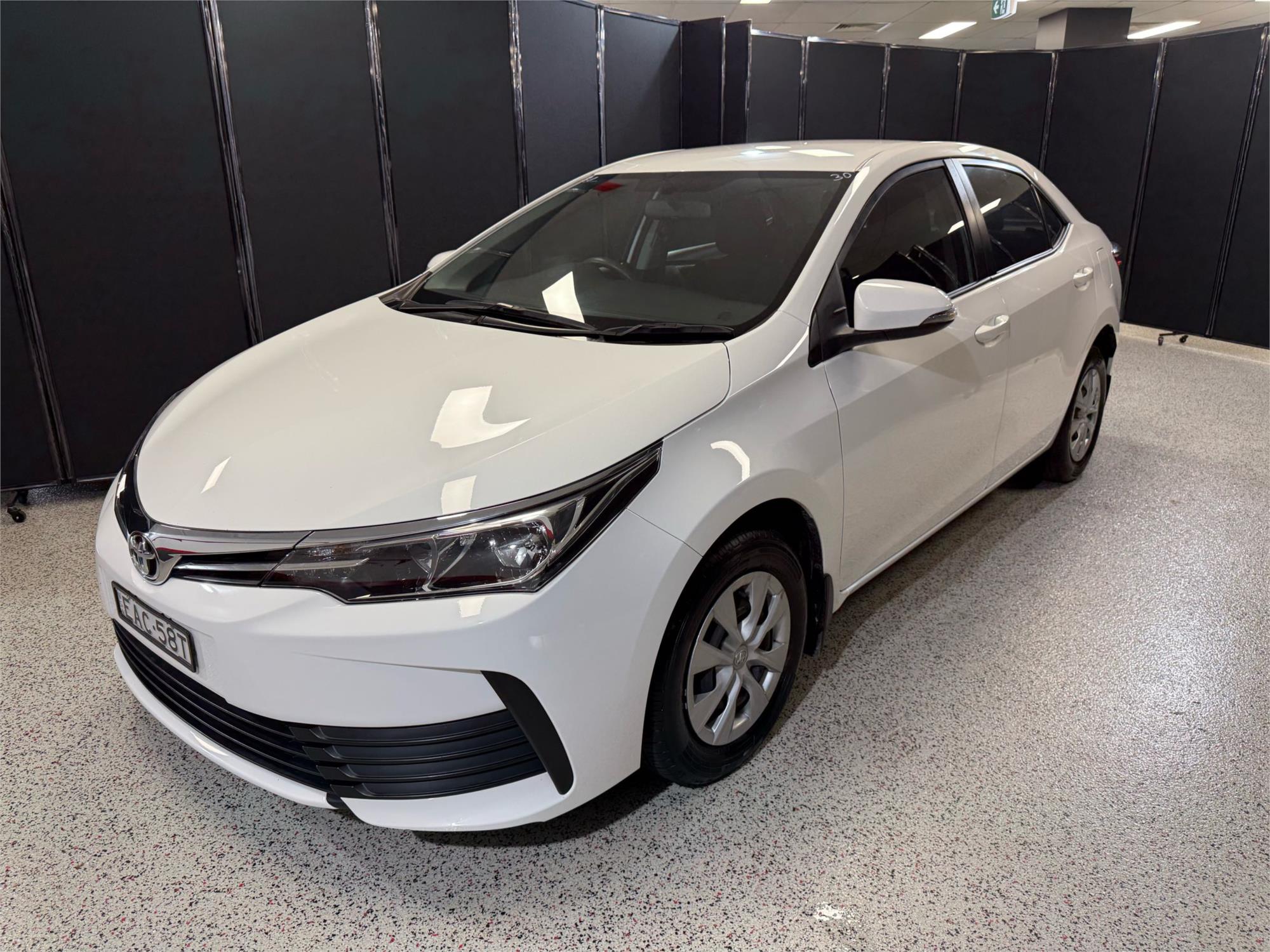 2018 TOYOTA COROLLA - View 1