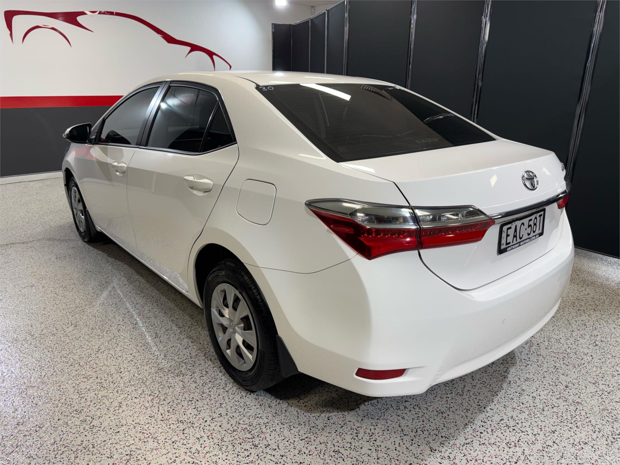 2018 TOYOTA COROLLA - View 4