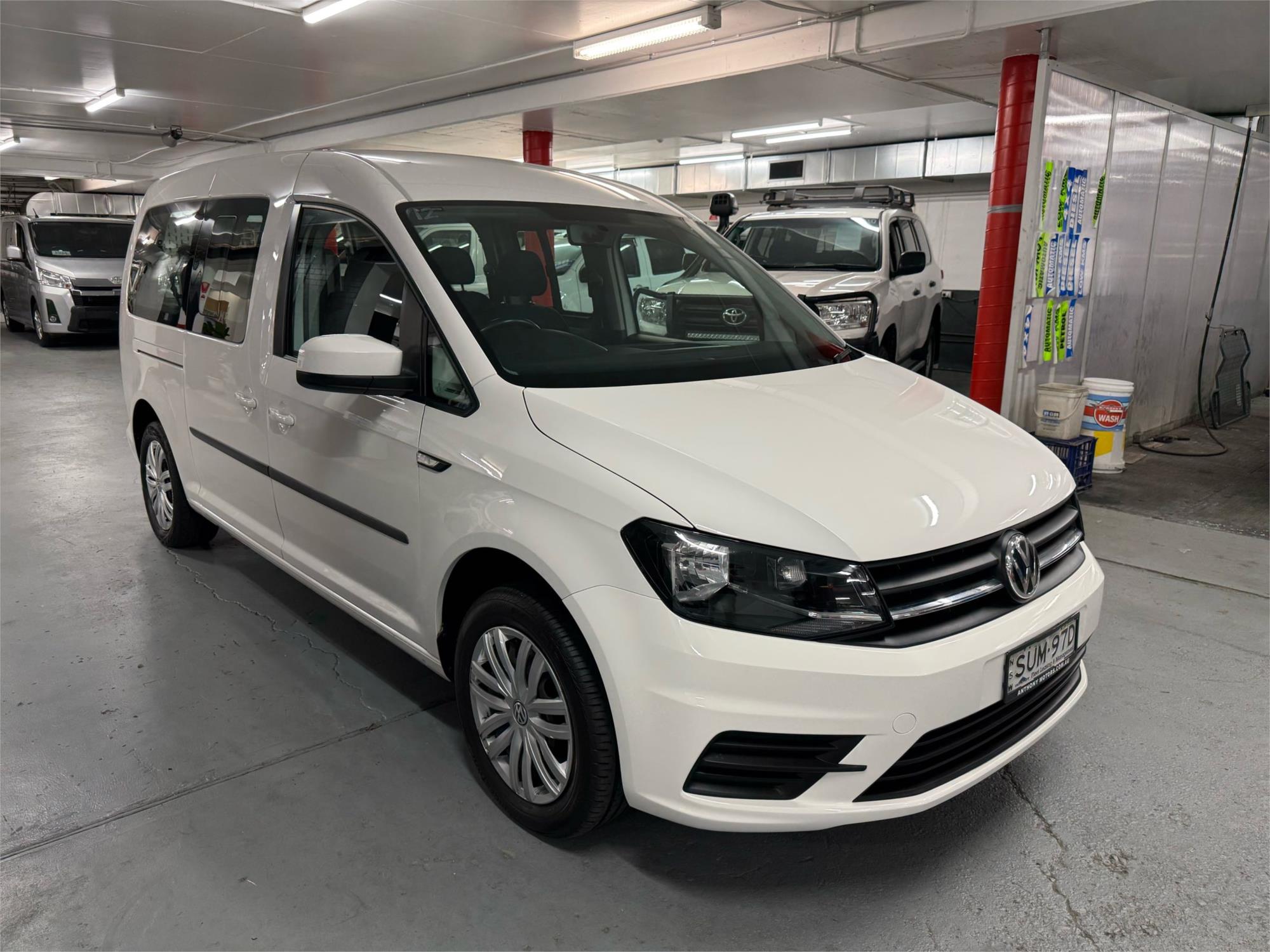 2019 VOLKSWAGEN CADDY - View 1