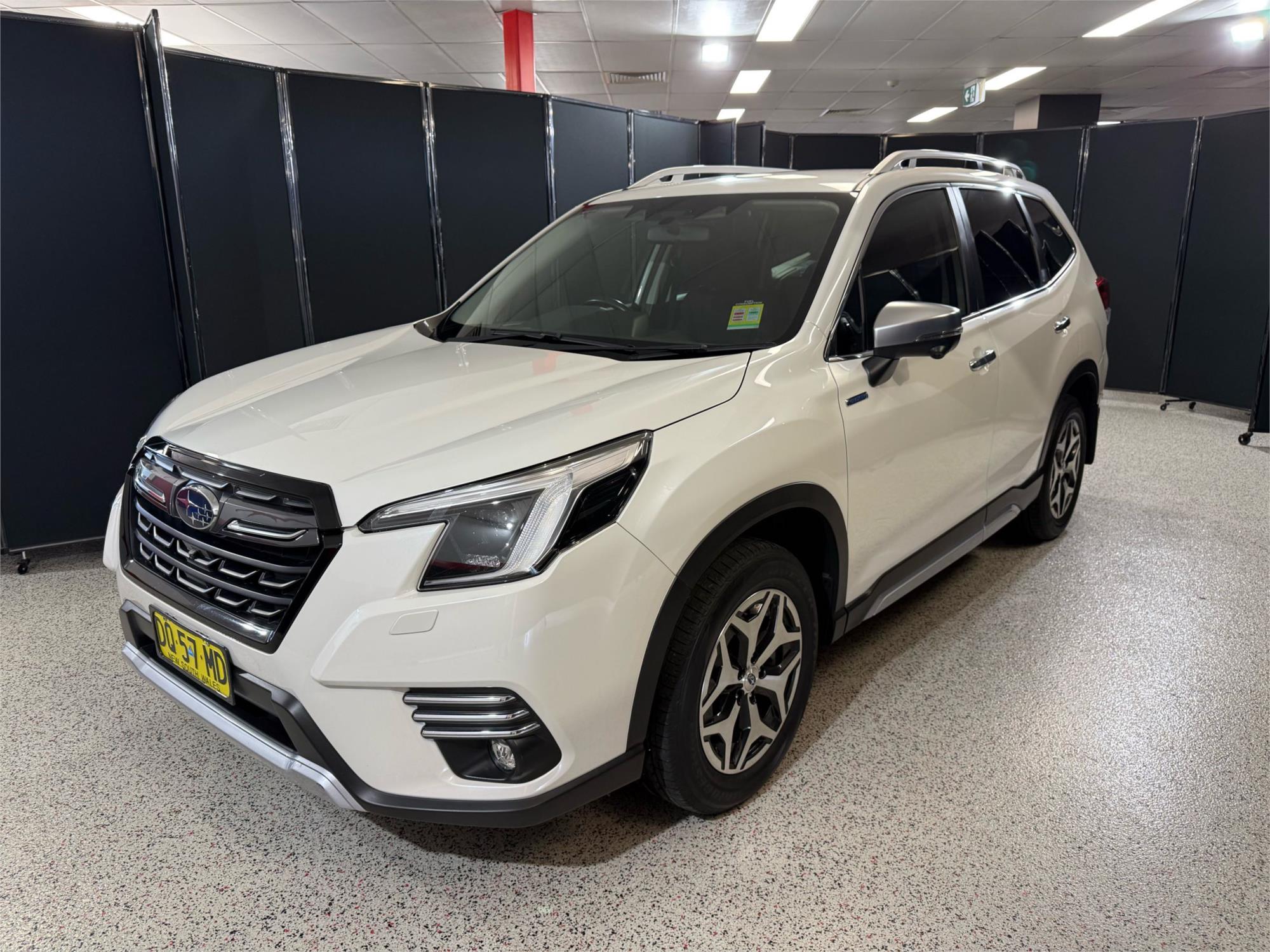 2022 SUBARU FORESTER - View 1