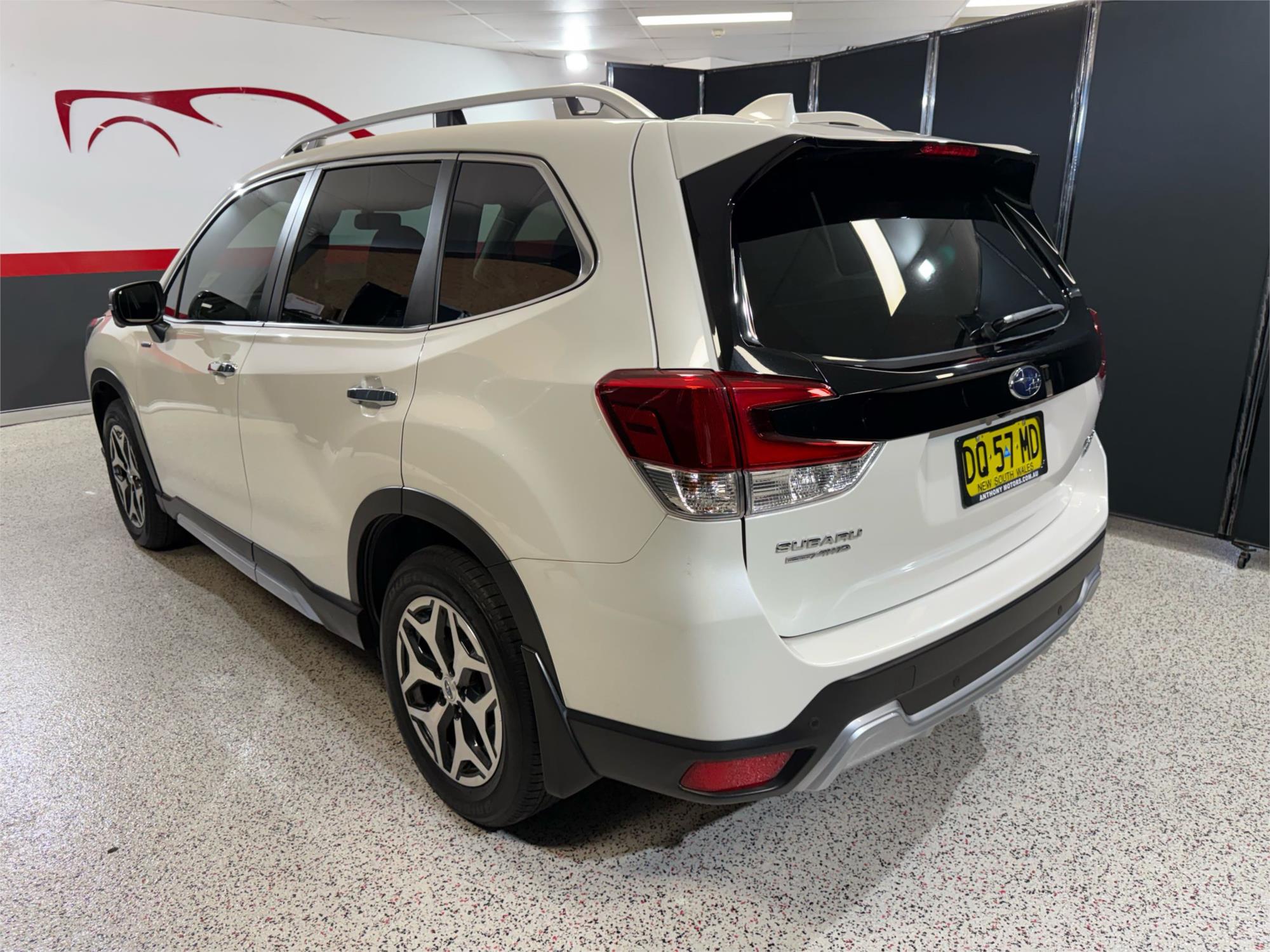 2022 SUBARU FORESTER - View 4