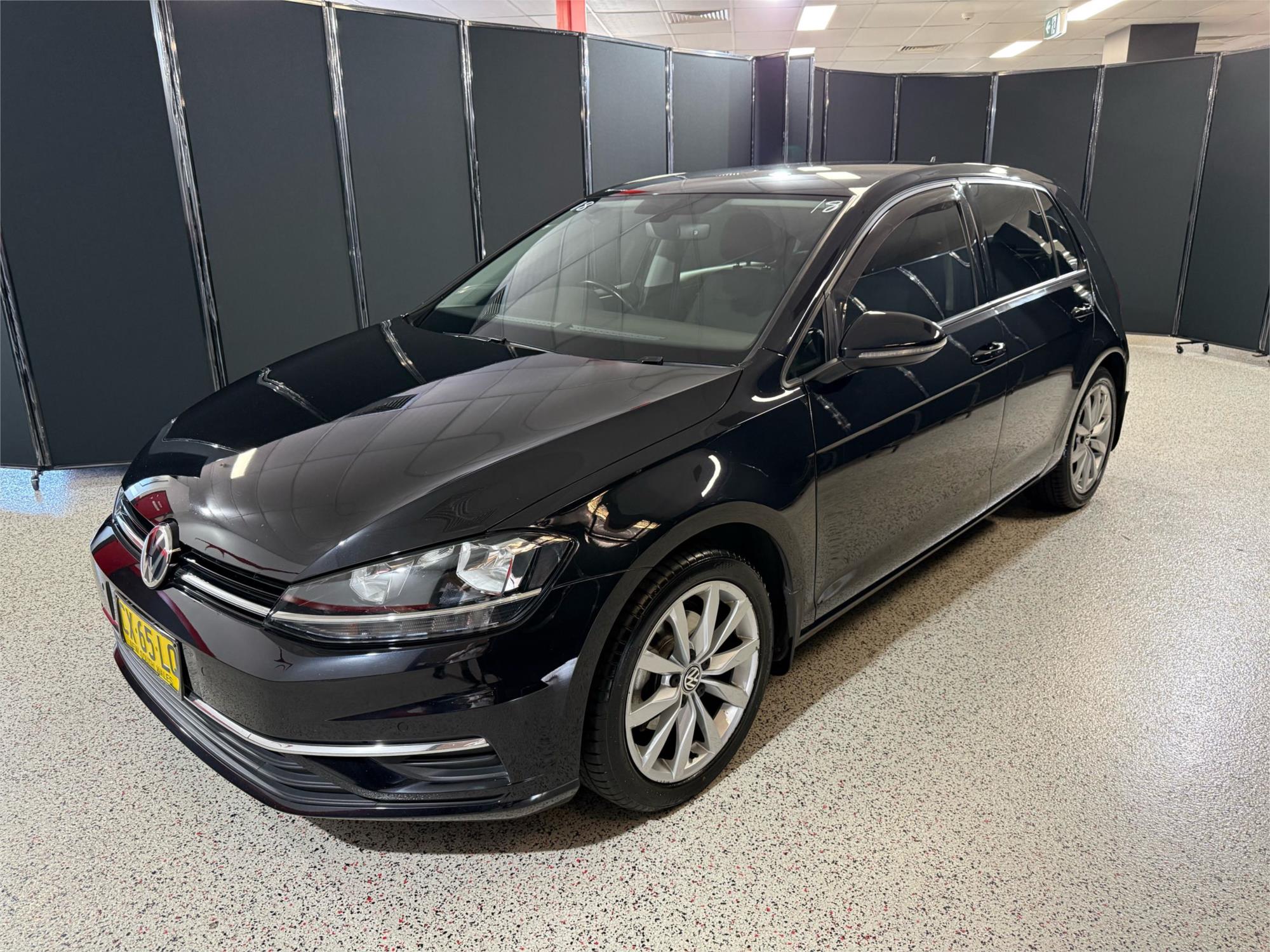 2020 VOLKSWAGEN GOLF - View 1