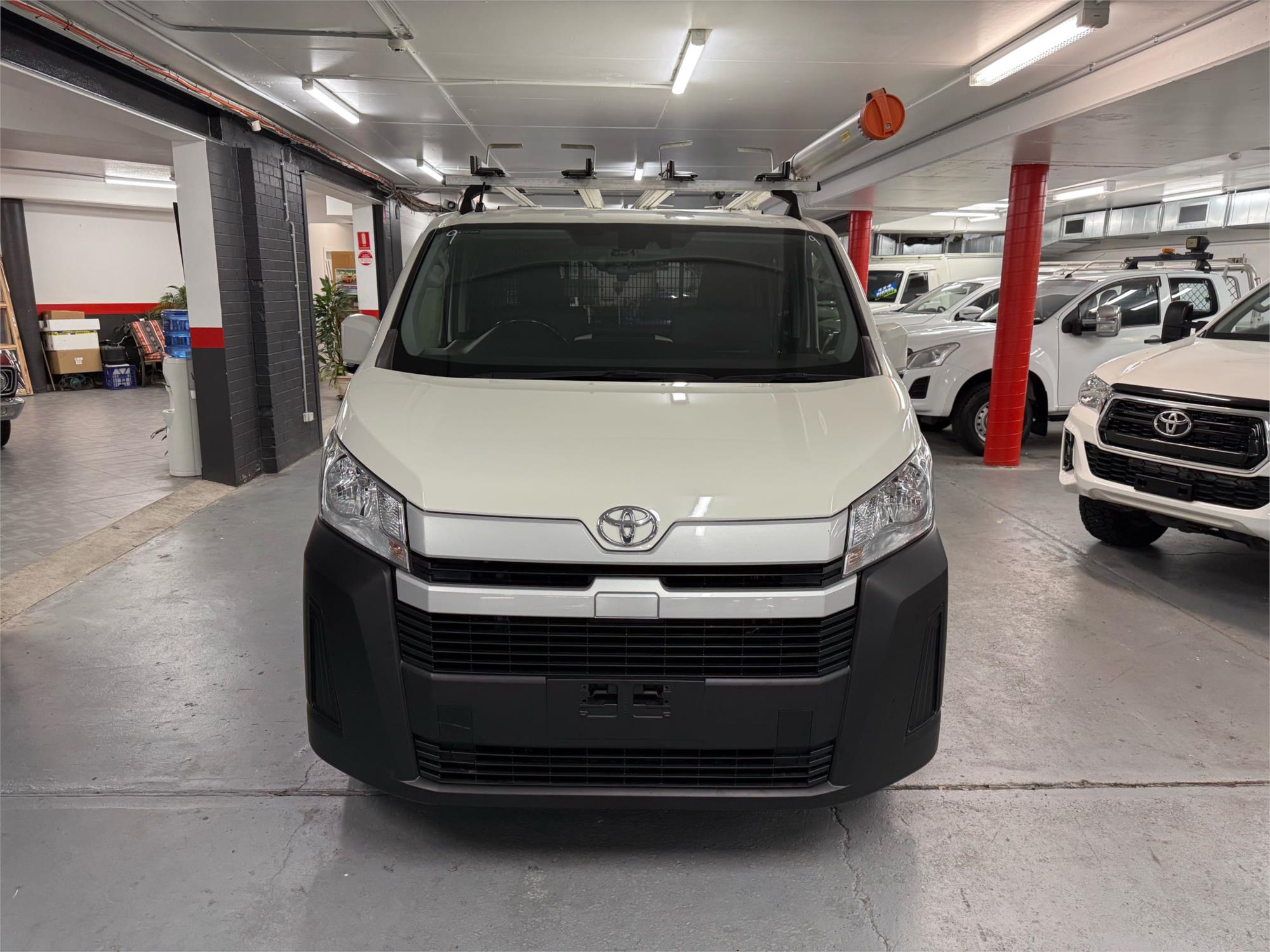 2019 TOYOTA HIACE - View 2