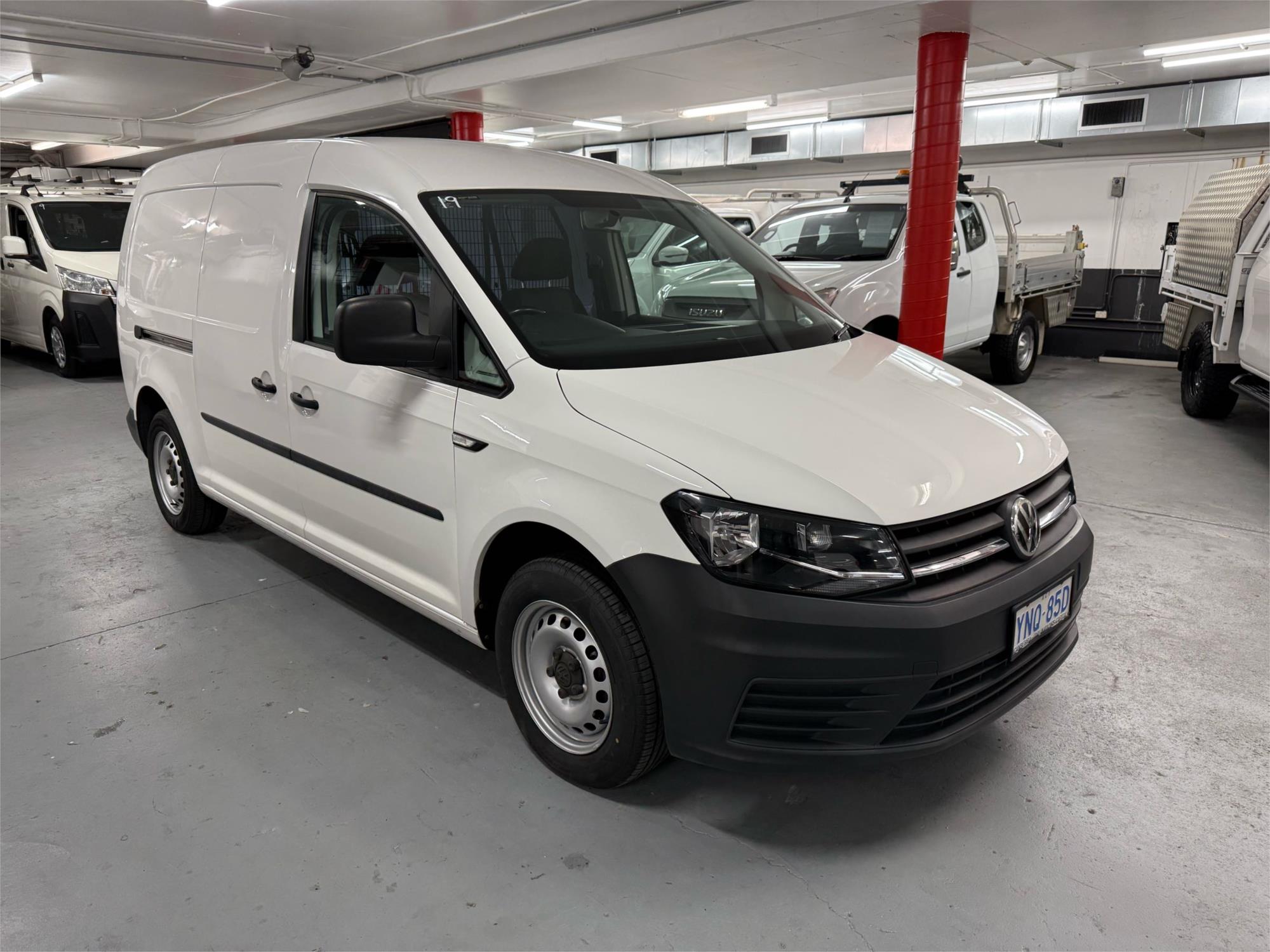 2019 VOLKSWAGEN CADDY - Main View