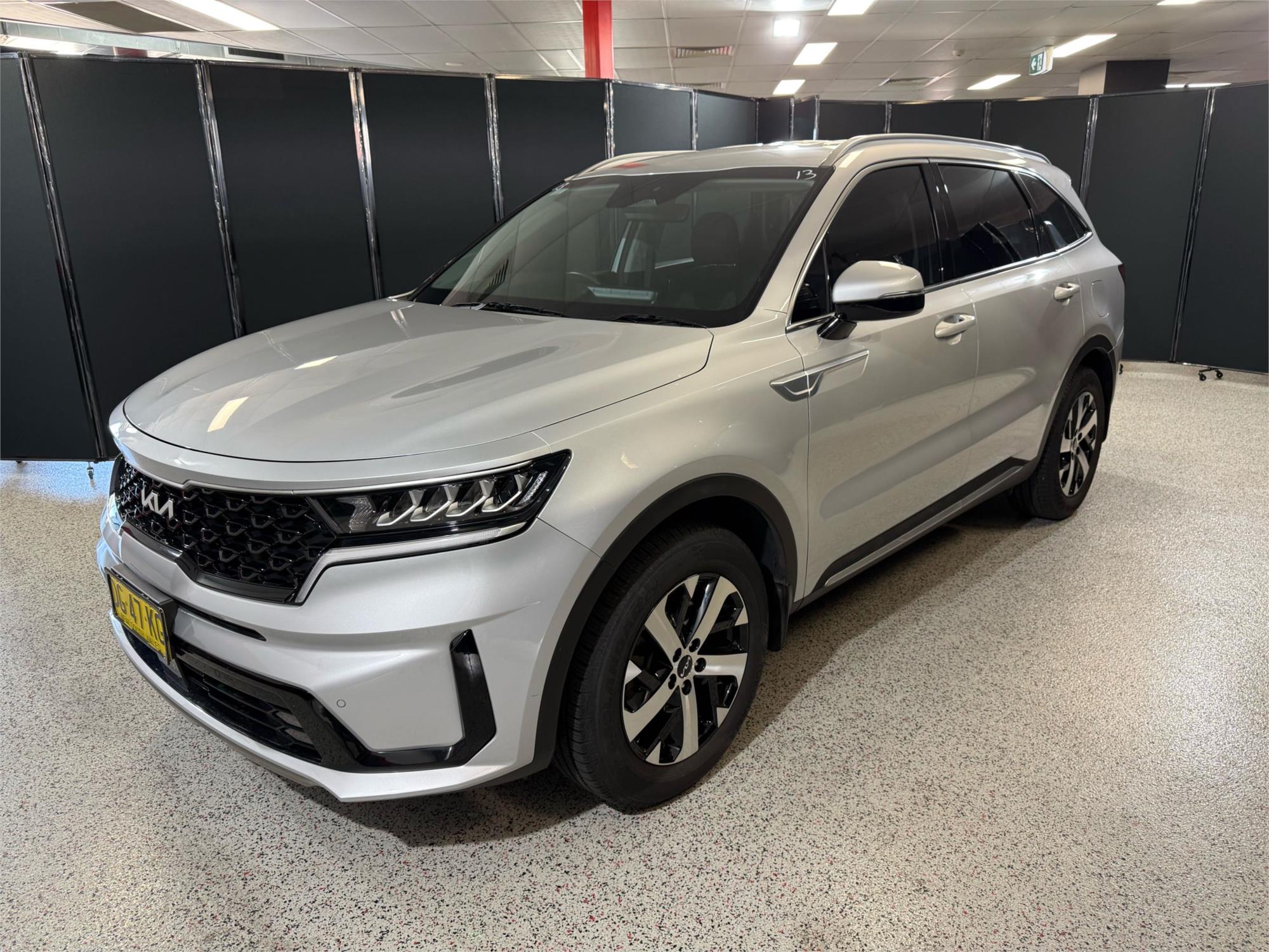 2022 KIA SORENTO - View 1