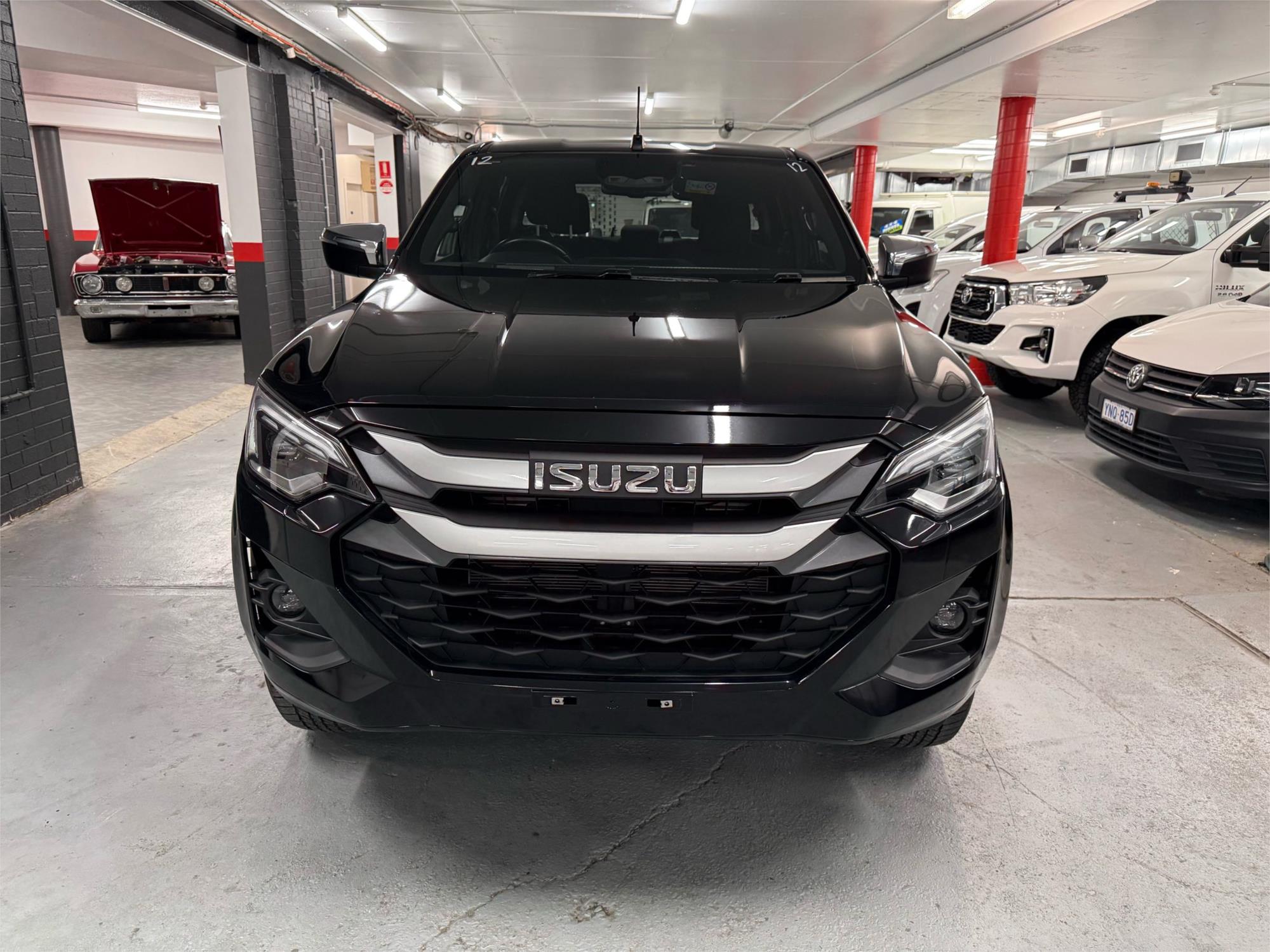 2024 ISUZU D-MAX - View 2