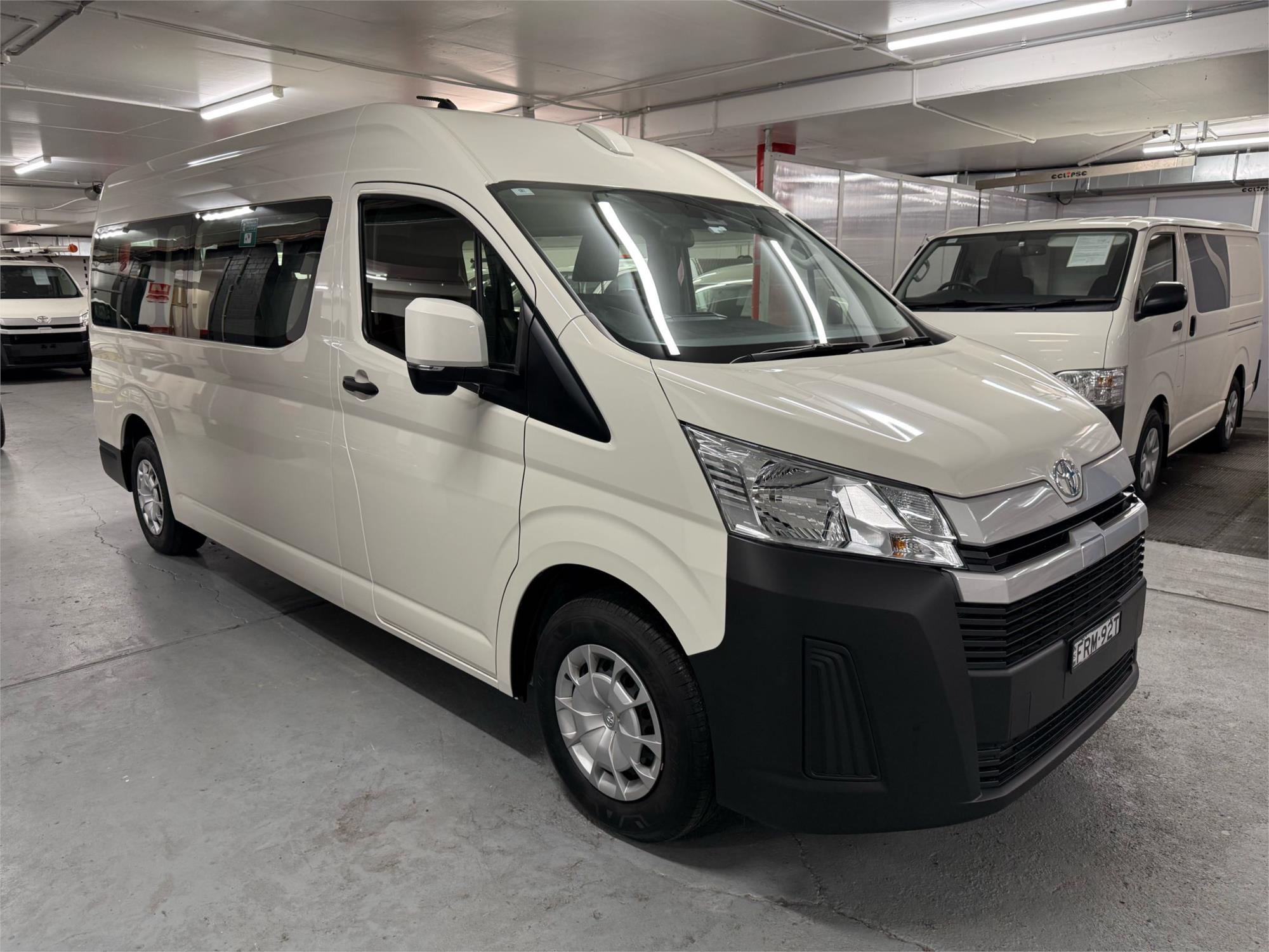 2025 TOYOTA HIACE - Main View