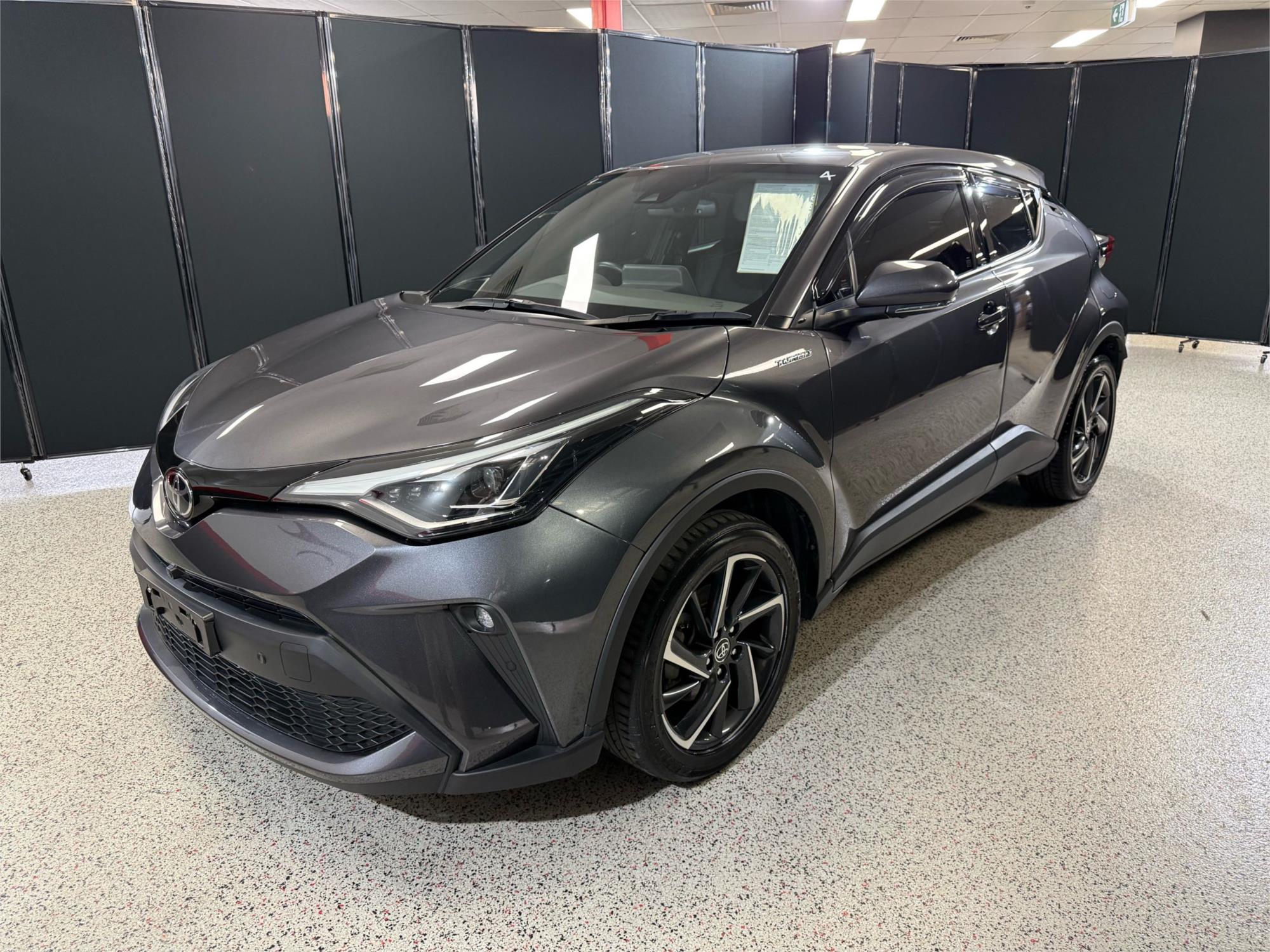 2023 TOYOTA C-HR - View 1
