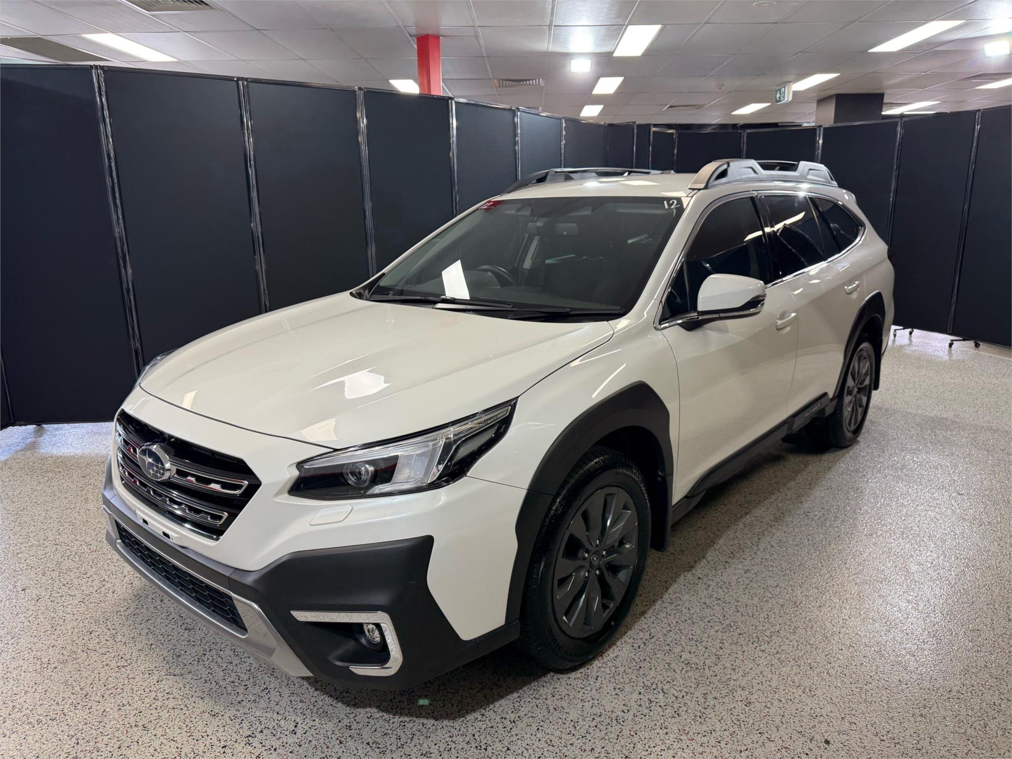 2023 SUBARU OUTBACK - View 1