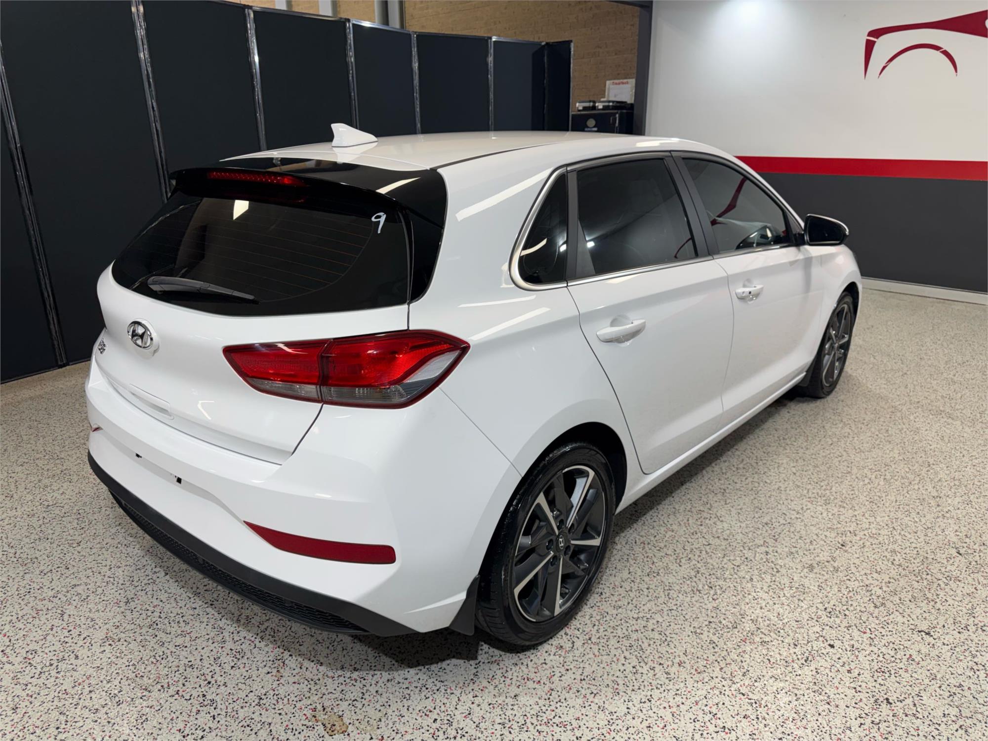 2023 HYUNDAI i30 - View 3