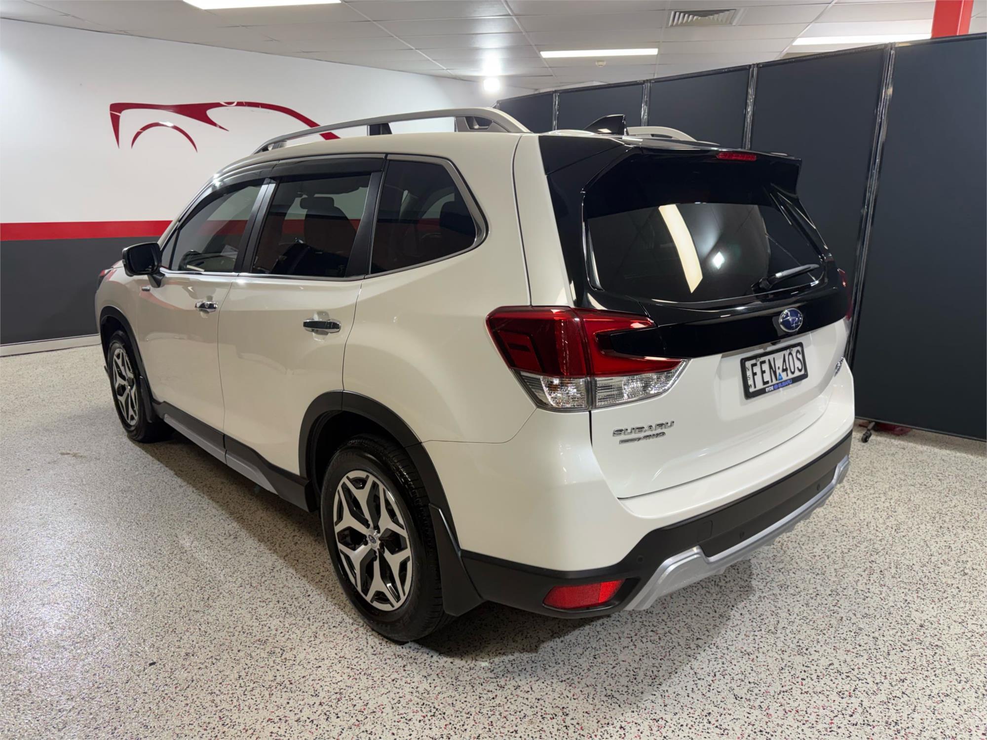 2023 SUBARU FORESTER - View 4