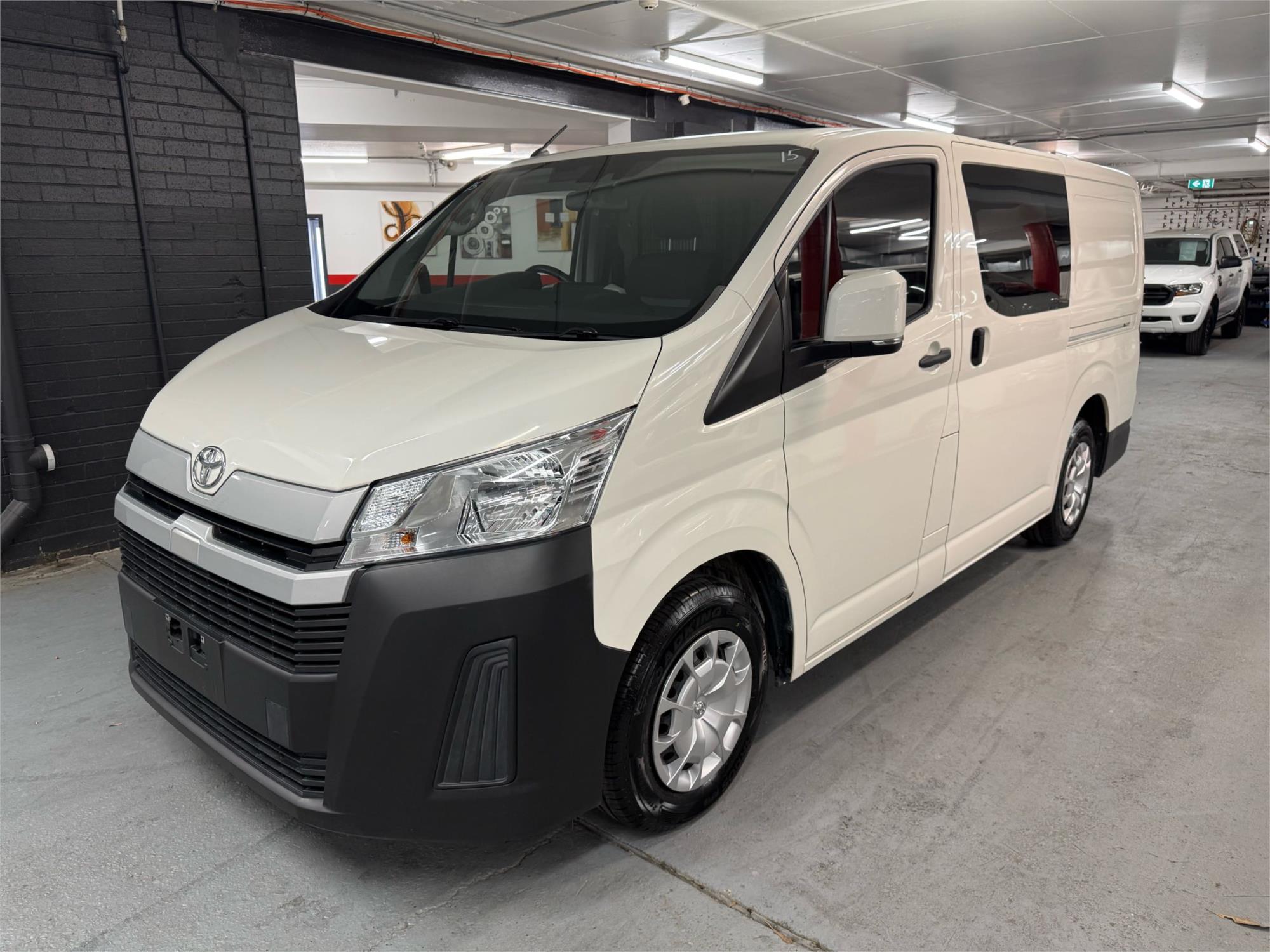 2020 TOYOTA HIACE - View 1