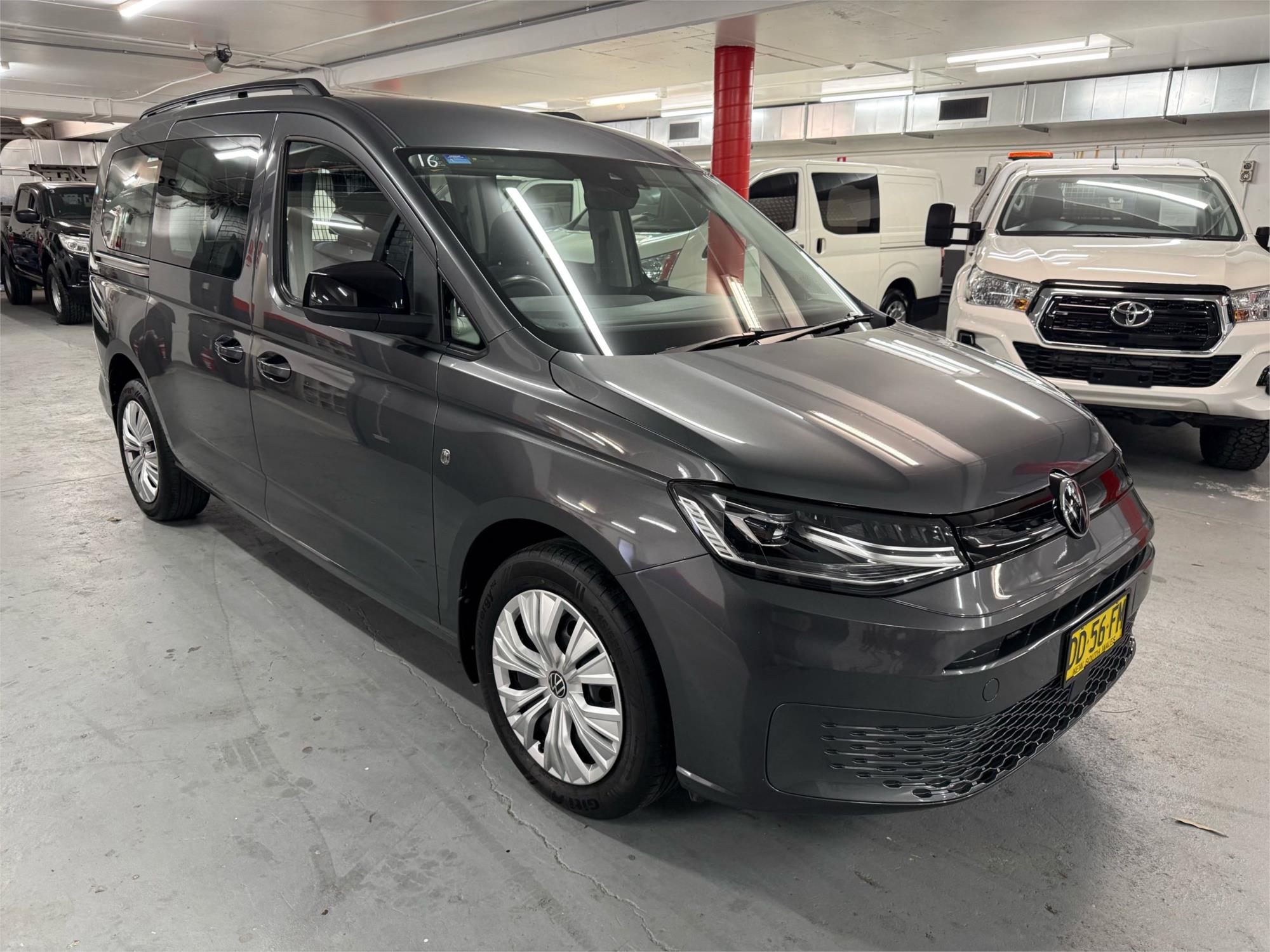 2022 VOLKSWAGEN CADDY 5 - Main View