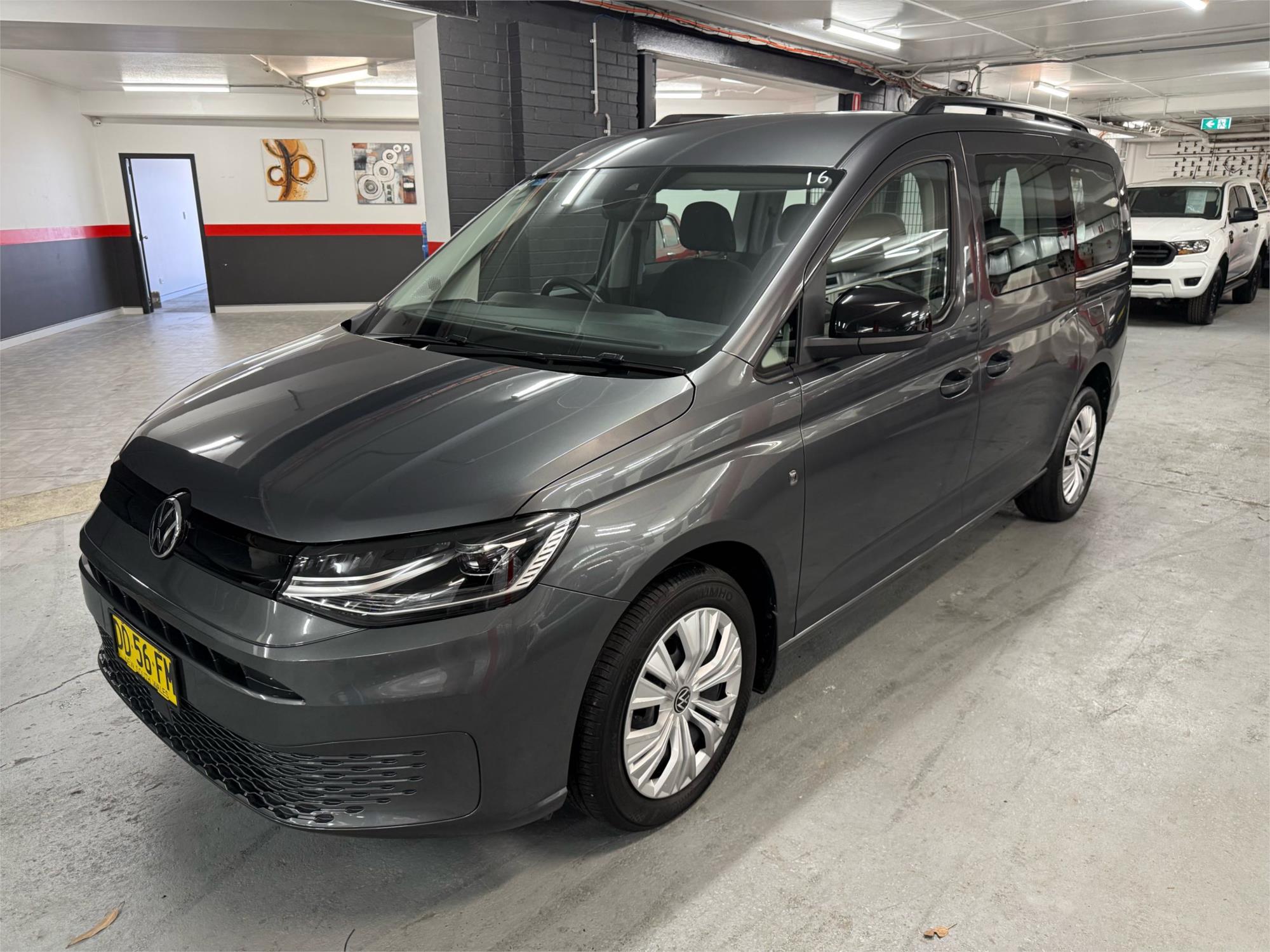 2022 VOLKSWAGEN CADDY 5 - View 1